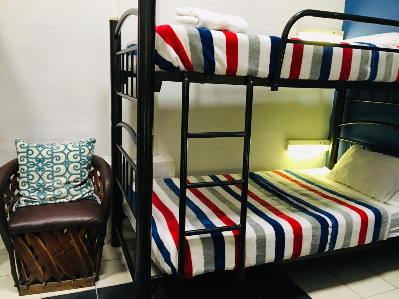 Hostal De Maria Guadalajara Kültér fotó